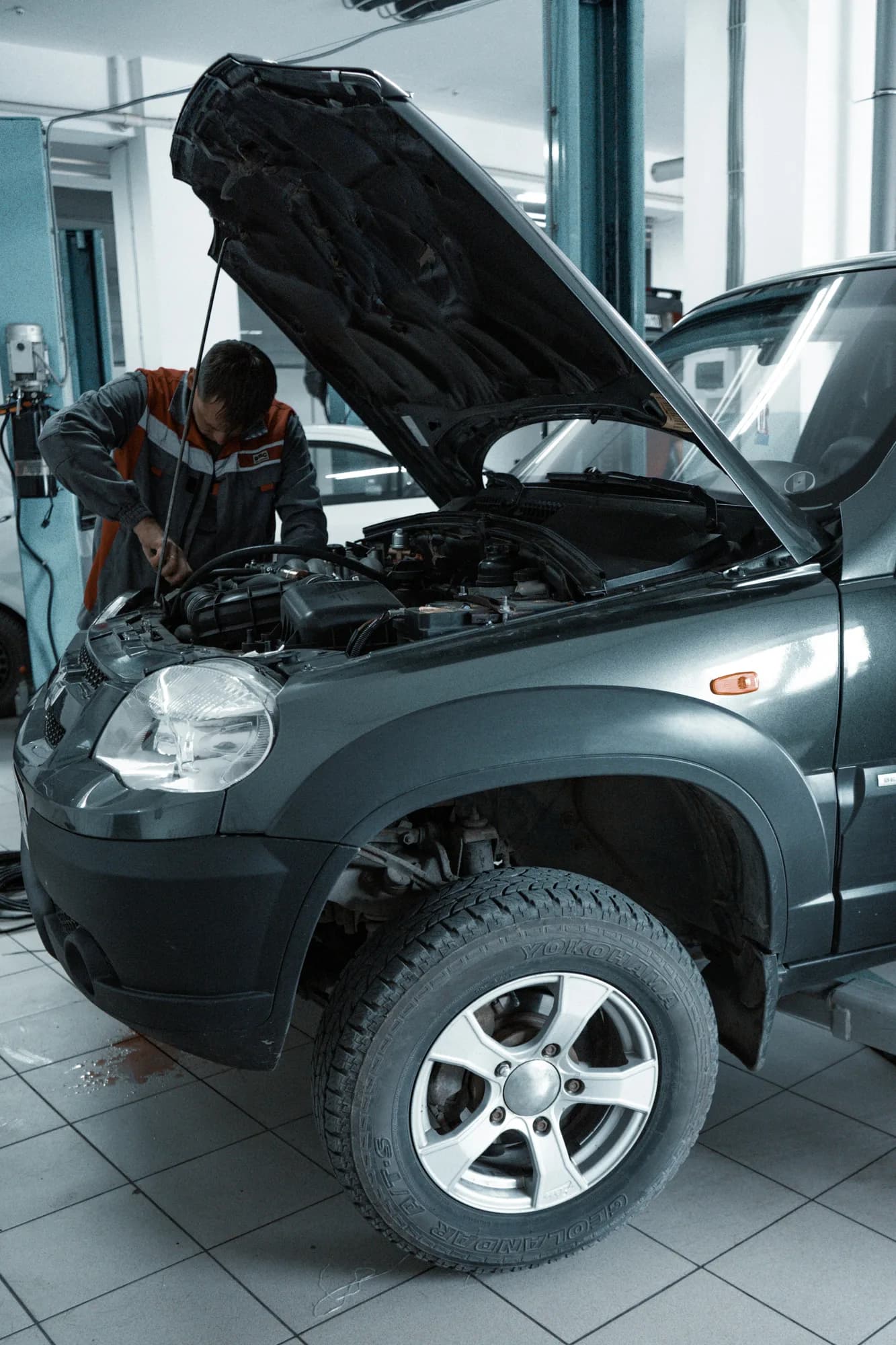 A Navana service technician at work